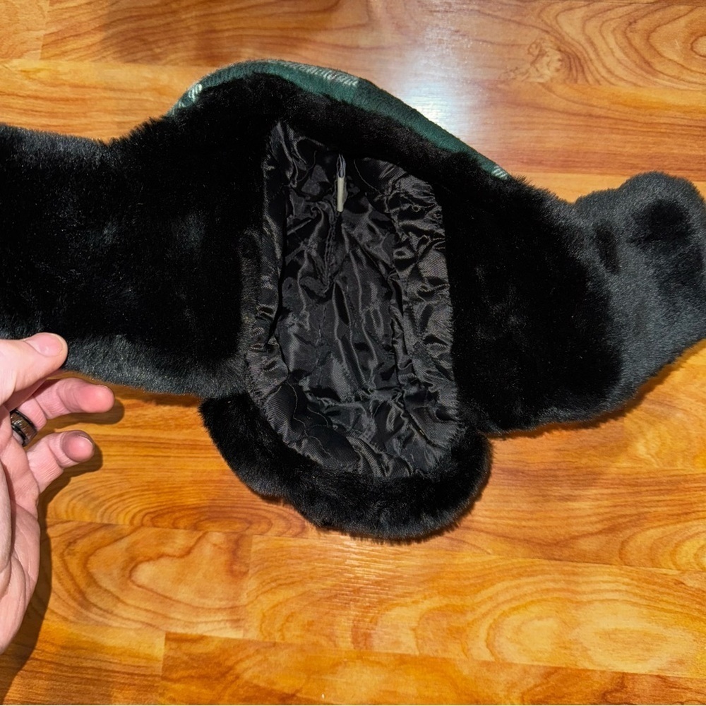 Oswego Green Plaid Trapper Style Hat Green,  White & Black Plaid Wool Ear Warmer - Picture 10 of 12